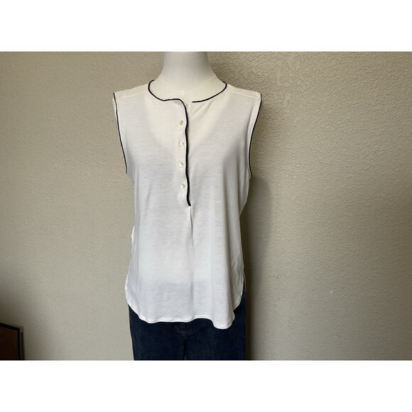 Ann Taylor Sleeveless Mixed Media Blouse White W/Black Trim, Size: M - Picture 1 of 7
